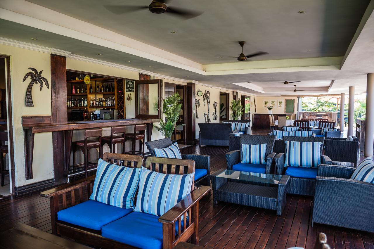 Royal Solwezi Hotel Exterior foto